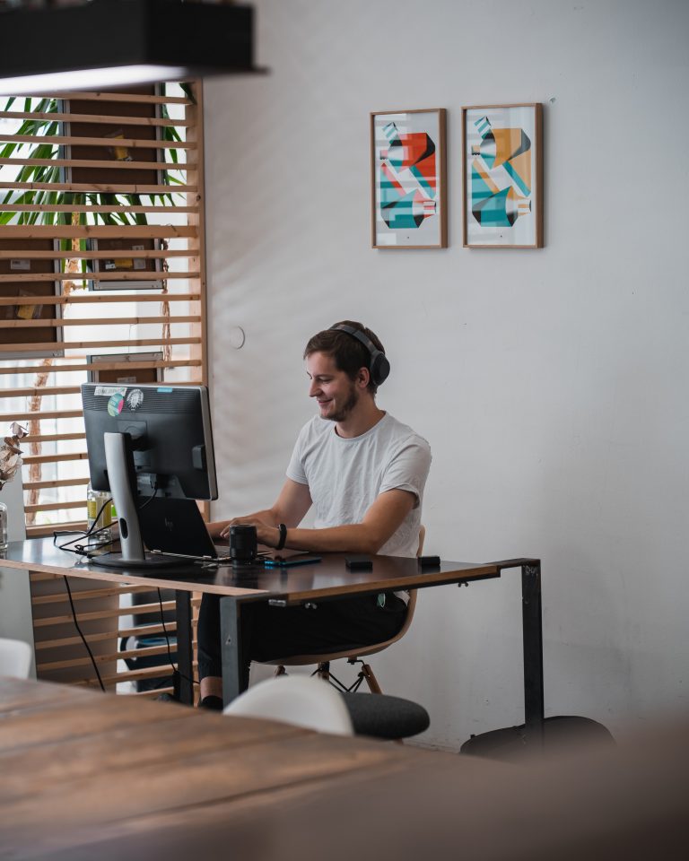 Web designer Willowcom